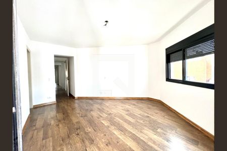 Apartamento à venda com 3 quartos, 220m² em Moema, São Paulo