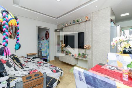 Sala de apartamento para alugar com 2 quartos, 45m² em Jardim Leni, São Paulo