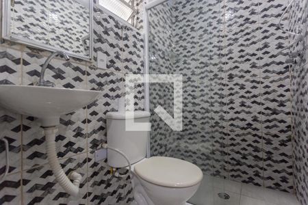 Banheiro de casa para alugar com 2 quartos, 60m² em Vila Santa Teresa (zona Sul), São Paulo