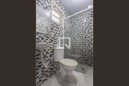 Banheiro de casa para alugar com 2 quartos, 60m² em Vila Santa Teresa (zona Sul), São Paulo