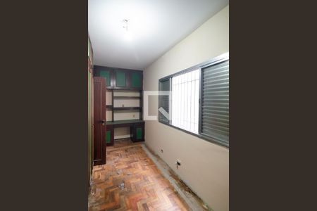 Casa à venda com 200m², 4 quartos e 2 vagas Casa à venda com 200m², 4 quartos e 2 vagasQuarto 2