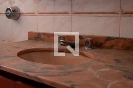 Casa à venda com 200m², 4 quartos e 2 vagas Casa à venda com 200m², 4 quartos e 2 vagasBanheiro Quarto 4 - Suíte