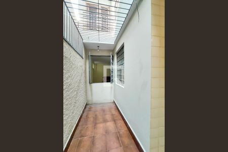 Casa à venda com 200m², 4 quartos e 2 vagas Casa à venda com 200m², 4 quartos e 2 vagasÁrea Externa