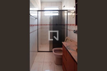 Casa à venda com 200m², 4 quartos e 2 vagas Casa à venda com 200m², 4 quartos e 2 vagasBanheiro Quarto 4 - Suíte