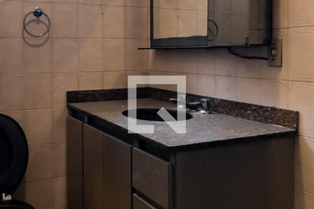 Casa à venda com 200m², 4 quartos e 2 vagas Casa à venda com 200m², 4 quartos e 2 vagasBanheiro Quarto 3 - Suíte