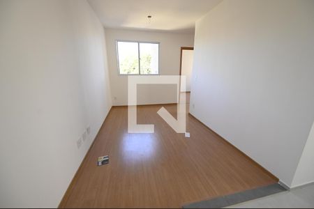 Sala de apartamento para alugar com 2 quartos, 54m² em Chácara São Pedro, Aparecida de Goiânia