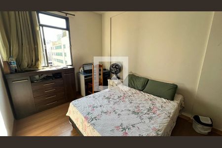 Quarto 2 de apartamento à venda com 2 quartos, 70m² em Centro, Belo Horizonte