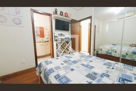 Quarto 01 - Suite de casa para alugar com 3 quartos, 105m² em Jardim Leblon, Belo Horizonte