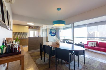 Sala  de apartamento à venda com 3 quartos, 187m² em Umuarama, Osasco