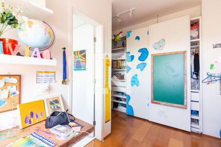 Apartamento à venda com 187m², 3 quartos e 3 vagas Apartamento à venda com 187m², 3 quartos e 3 vagasSuíte 1