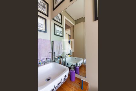 Apartamento à venda com 187m², 3 quartos e 3 vagas Apartamento à venda com 187m², 3 quartos e 3 vagasBanheiro da Suíte 2