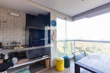 Apartamento à venda com 187m², 3 quartos e 3 vagas Apartamento à venda com 187m², 3 quartos e 3 vagasVaranda gourmet