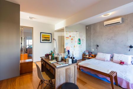 Apartamento à venda com 187m², 3 quartos e 3 vagas Apartamento à venda com 187m², 3 quartos e 3 vagasSuíte 3