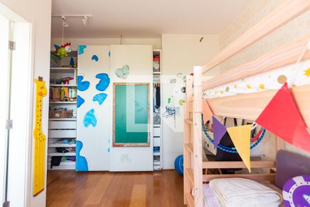 Apartamento à venda com 187m², 3 quartos e 3 vagas Apartamento à venda com 187m², 3 quartos e 3 vagasSuíte 1