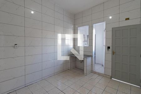 Cozinha de casa para alugar com 1 quarto, 85m² em Vila Leonor, São Paulo