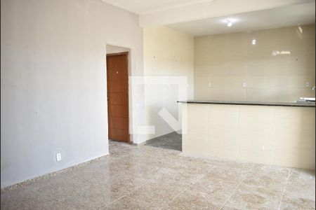 Sala de casa para alugar com 2 quartos, 100m² em Guaratiba, Rio de Janeiro