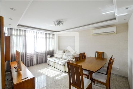 Sala de apartamento à venda com 3 quartos, 110m² em São Domingos, Niterói