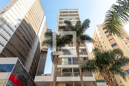 Apartamento à venda com 56m², 2 quartos e 1 vaga Apartamento à venda com 56m², 2 quartos e 1 vagaFachada