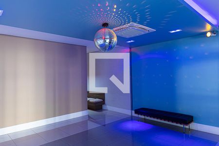 Apartamento à venda com 56m², 2 quartos e 1 vaga Apartamento à venda com 56m², 2 quartos e 1 vagaÁrea comum