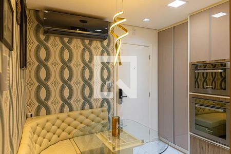 Apartamento à venda com 56m², 2 quartos e 1 vaga Apartamento à venda com 56m², 2 quartos e 1 vagaSala