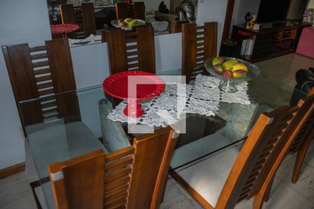 Sala de apartamento à venda com 4 quartos, 140m² em Icaraí, Niterói