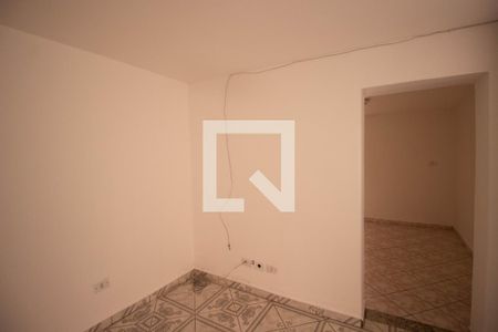 sala de casa para alugar com 2 quartos, 70m² em Vila Osasco, Osasco