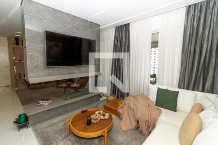 Sala de TV de apartamento à venda com 3 quartos, 134m² em Vila Anastácio, São Paulo