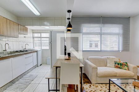 Sala de apartamento para alugar com 2 quartos, 50m² em Estreito, Florianópolis