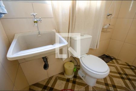 Lavabo de apartamento para alugar com 1 quarto, 25m² em Parque Monteiro Soares, São Paulo