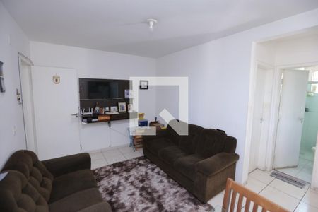 Sala de apartamento à venda com 2 quartos, 65m² em Olaria (Barreiro), Contagem