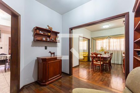 Casa à venda com 160m², 2 quartos e 3 vagas Casa à venda com 160m², 2 quartos e 3 vagasLiving