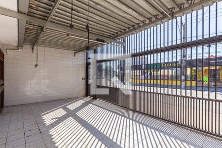 Casa à venda com 160m², 2 quartos e 3 vagas Casa à venda com 160m², 2 quartos e 3 vagasGaragem