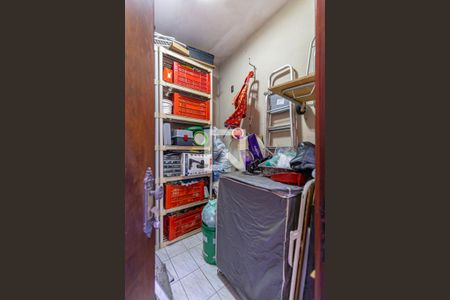 Casa à venda com 160m², 2 quartos e 3 vagas Casa à venda com 160m², 2 quartos e 3 vagasQuarto de Serviço