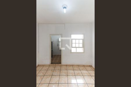 Sala   de casa de condomínio para alugar com 1 quarto, 32m² em Vila Irmãos Arnoni, São Paulo