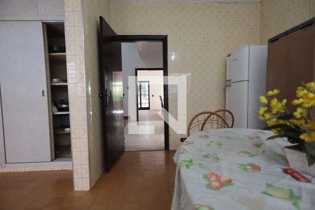 Cozinha de casa à venda com 4 quartos, 400m² em Vila Rosalia, Guarulhos