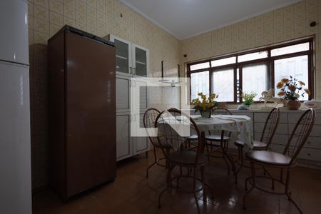 Cozinha de casa à venda com 4 quartos, 400m² em Vila Rosalia, Guarulhos