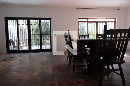 Sala de Jantar/ Vista porta Jardim 2 de casa à venda com 4 quartos, 400m² em Vila Rosalia, Guarulhos