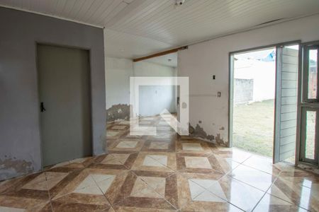 Sala de casa à venda com 3 quartos, 300m² em Mathias Velho, Canoas