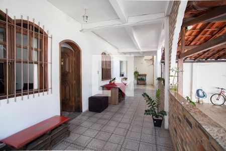 Varanda Sala de Estar Casa 1 de casa à venda com 6 quartos, 380m² em Heliópolis, Belo Horizonte