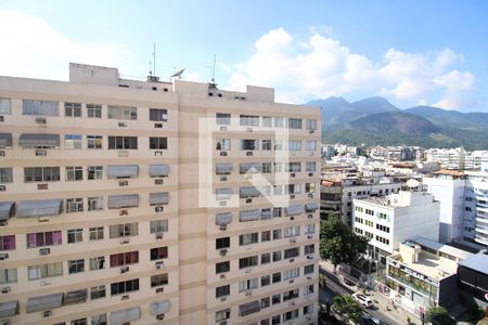 Vista da Sala de apartamento à venda com 1 quarto, 49m² em Freguesia de Jacarepaguá, Rio de Janeiro