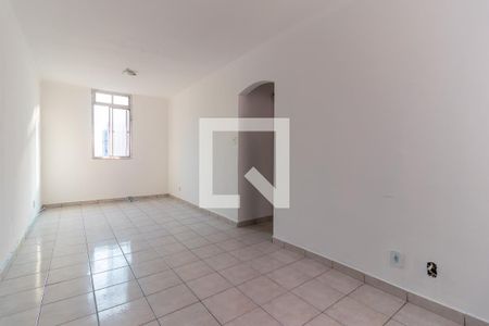 Sala de apartamento para alugar com 2 quartos, 55m² em Conjunto Residencial José Bonifácio, São Paulo