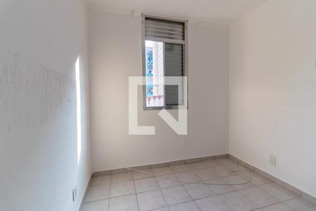 Quarto 2 de apartamento para alugar com 2 quartos, 55m² em Conjunto Residencial José Bonifácio, São Paulo