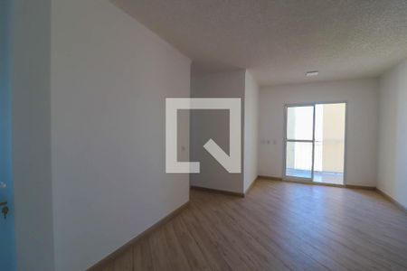 Sala de apartamento para alugar com 3 quartos, 77m² em Vila Nambi, Jundiaí