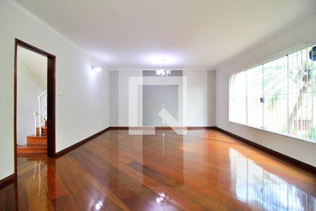 Sala de casa para alugar com 3 quartos, 320m² em Vila Curuçá, Santo André