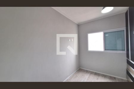 Quarto de apartamento para alugar com 2 quartos, 80m² em Caiçara, Praia Grande