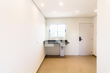 Cozinha de apartamento à venda com 1 quarto, 25m² em Jardim Trussardi, São Paulo