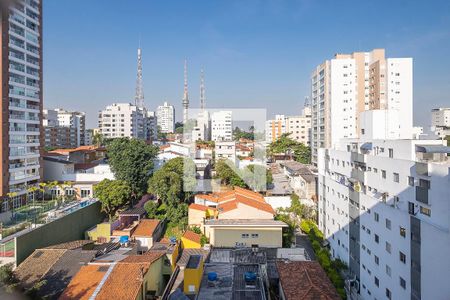 Sala - Vista de apartamento para alugar com 3 quartos, 65m² em Sumaré, São Paulo