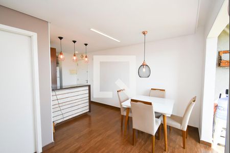 Sala de apartamento à venda com 2 quartos, 60m² em Parque Edu Chaves, São Paulo