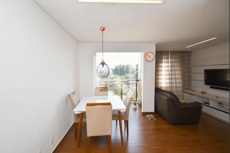 Sala de apartamento à venda com 2 quartos, 60m² em Parque Edu Chaves, São Paulo