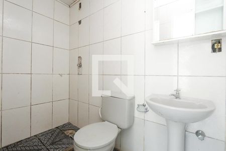 Banheiro suite de apartamento à venda com 1 quarto, 36m² em Protássio Alves, Porto Alegre